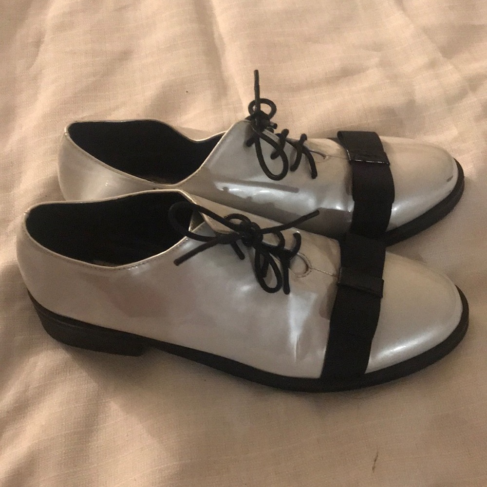 New lace up loafers